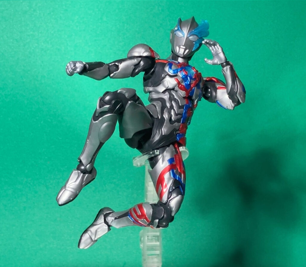 Figure-rise Standard ウルトラマンブレーザー アクションポーズ