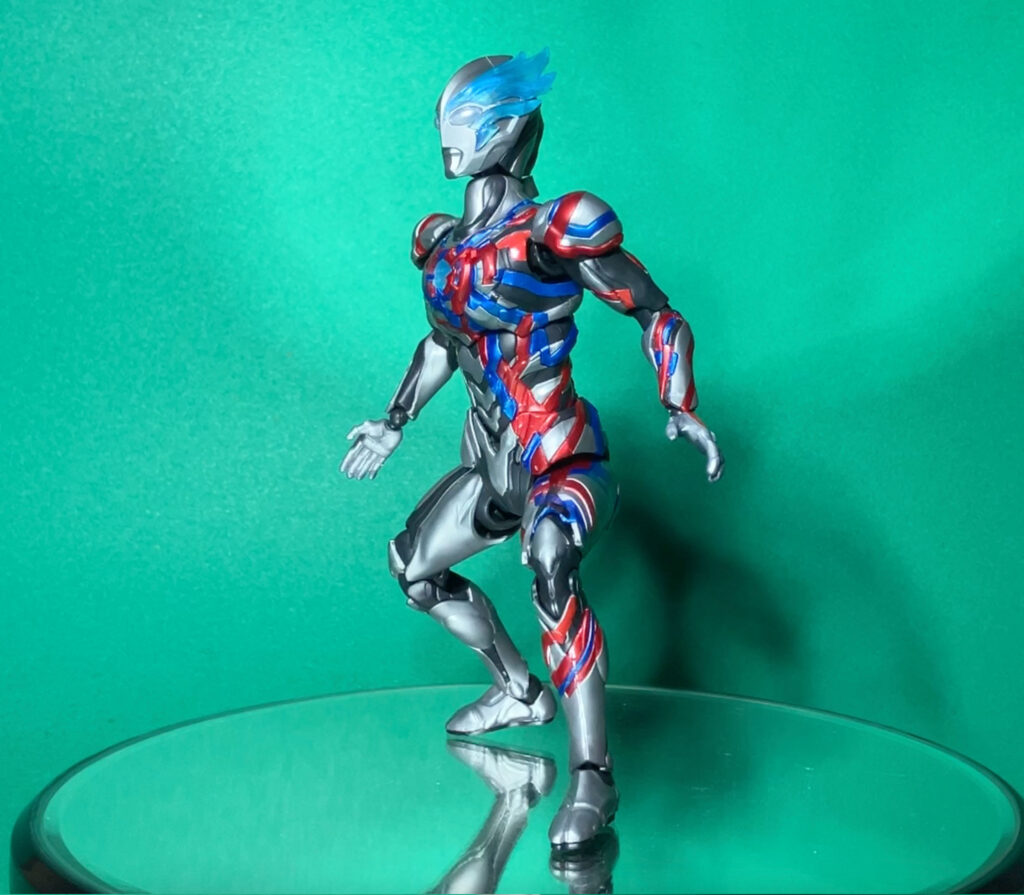 Figure-rise Standard ウルトラマンブレーザー アクションポーズ