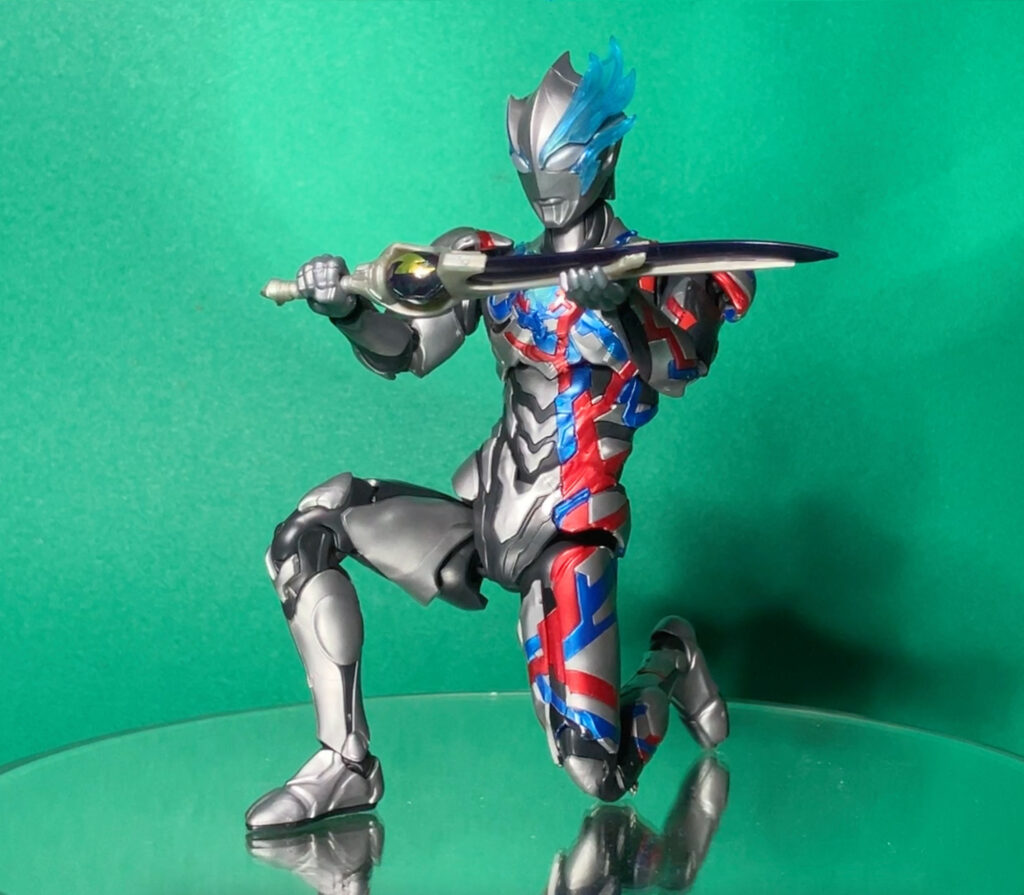 Figure-rise Standard ウルトラマンブレーザー アクションポーズ