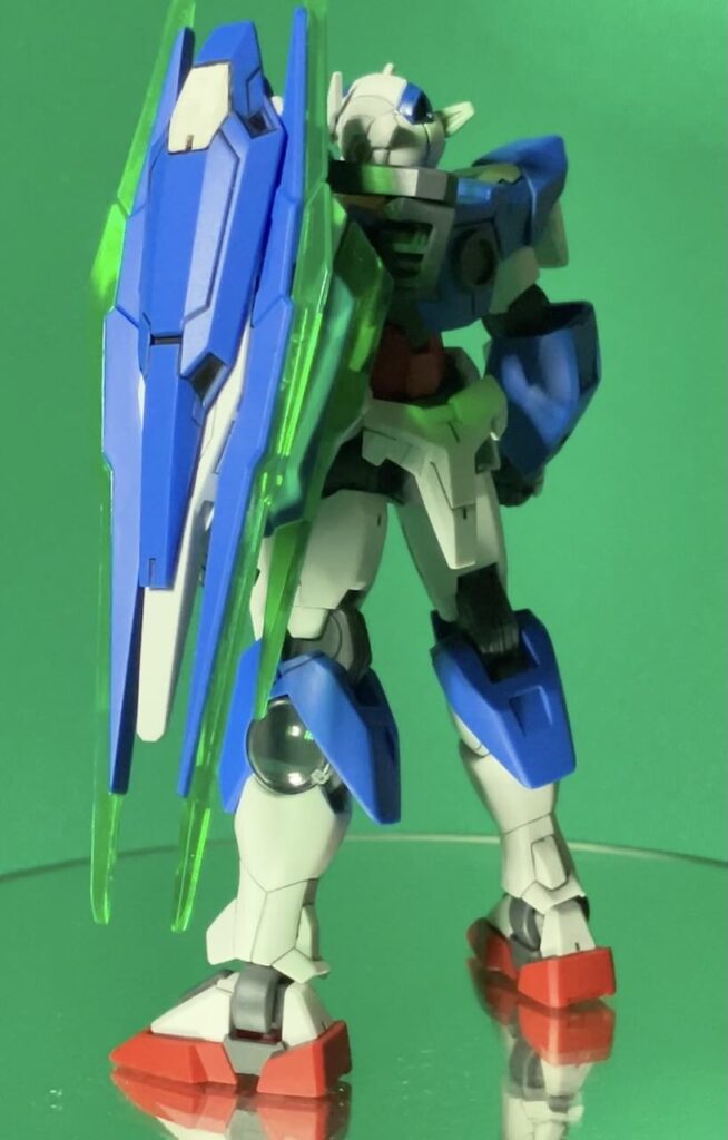 ダブルオークアンタ 完成品 背面